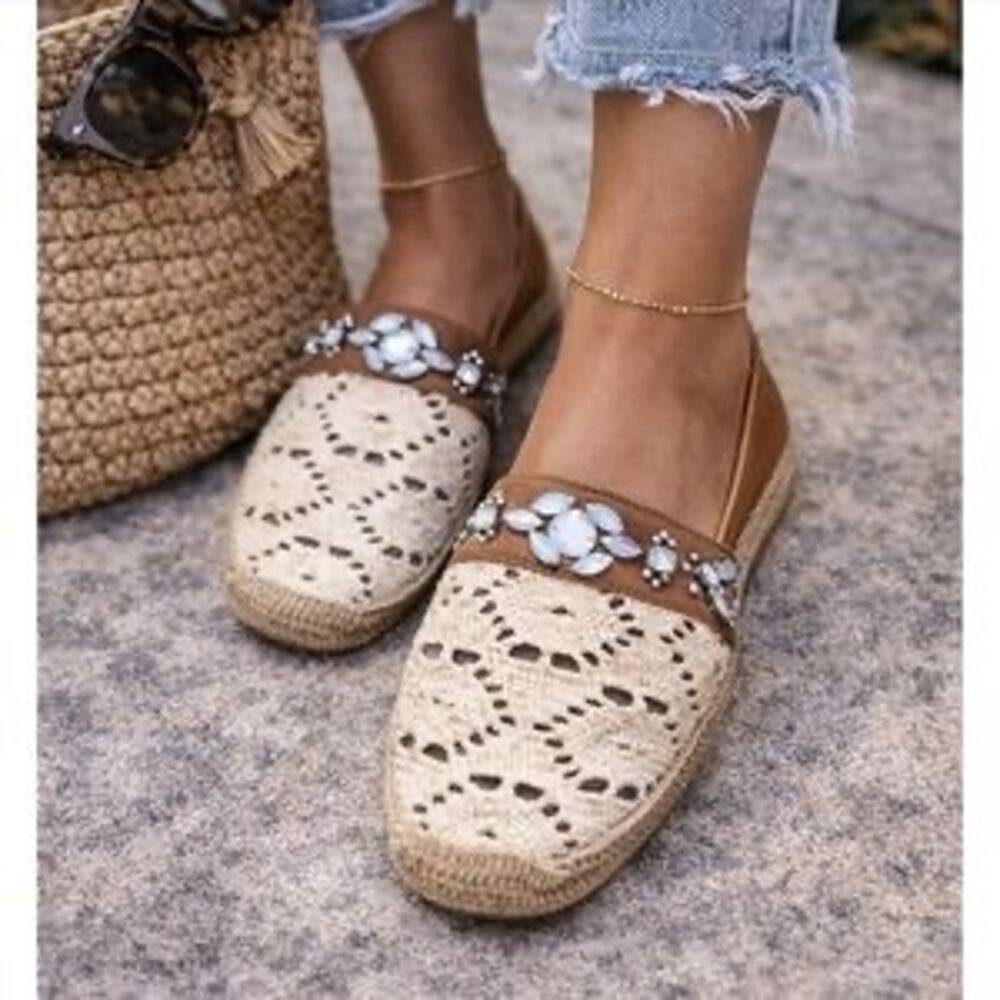 Tory Burch Cream & Tan crochet macrame Espadrilles with Blue Embellishments sz 7 - Picture 1 of 9